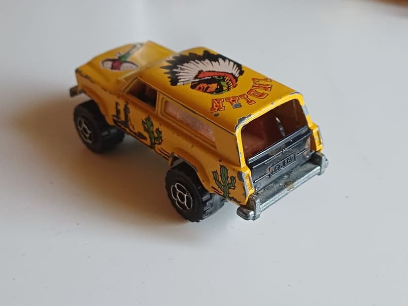 Majorette Jeep Cherokee 236