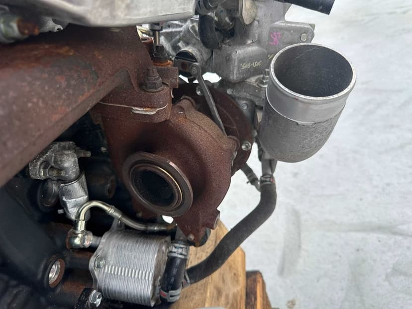 Toyota Hilux VIII 16-24 Silnik Kompletny 2.4 D4D 2GD