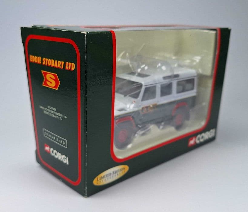 CORGI - LAND ROVER DEFENDER 110 "Eddie Stobart Ltd." , skala 1:43