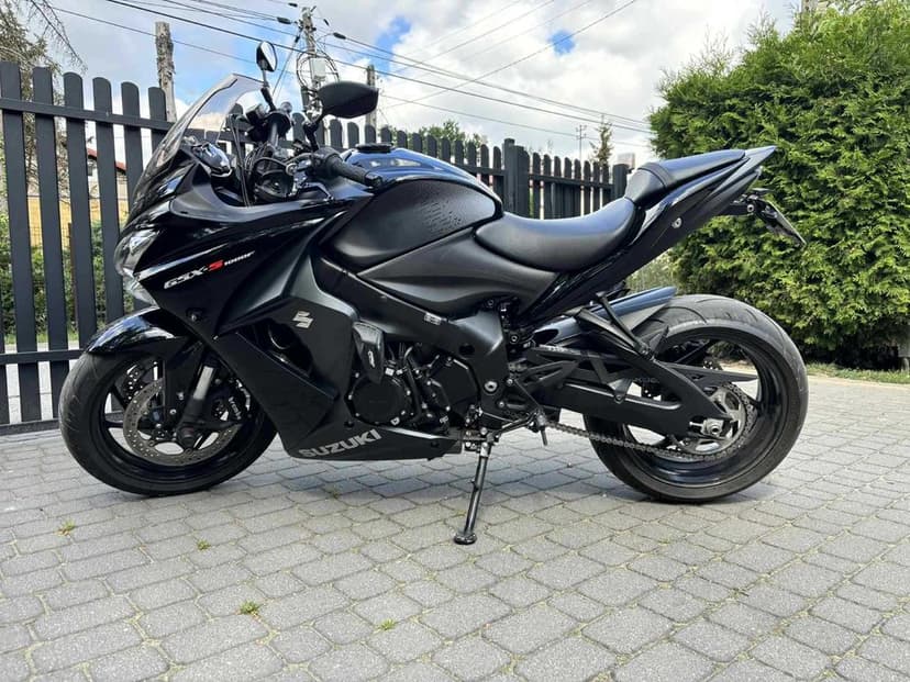 Suzuki Gsx-S 1000f perełka! Przebieg 9200 km !