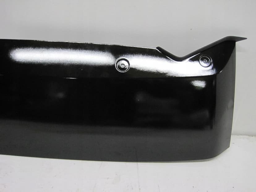 LISTWA ZDERZAKA PRZEDNIEGO PRZÓD LAND ROVER DEFENDER M8B2-17F011-A