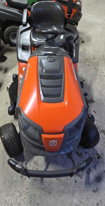Traktorek kosisrka Husqvarna TC342
