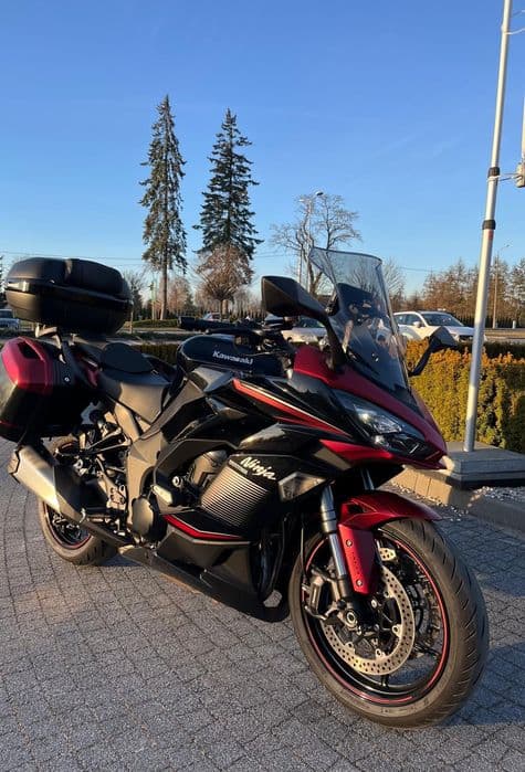 Kawasaki ninja 1000 sx  gt