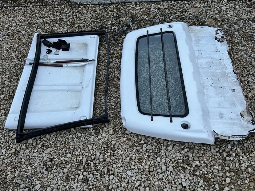 Suzuki samurai  dach long sciana grodziowa  daszek