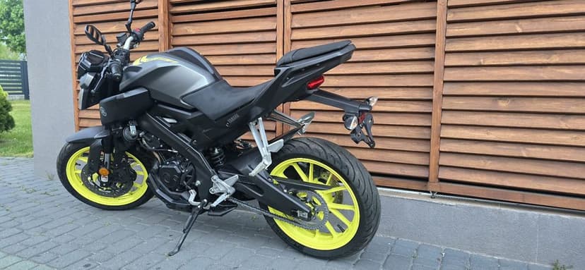 Yamaha Mt 125 NightFluo sprowadzony z Niemiec!!!!