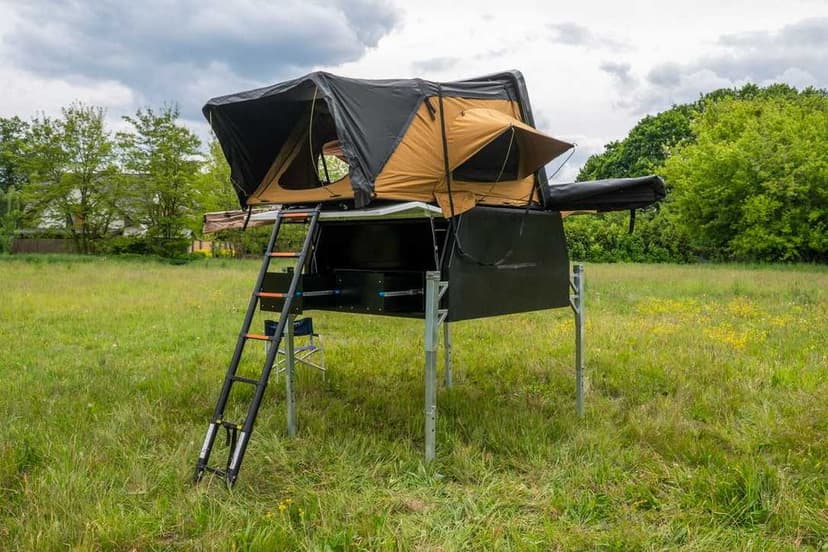 Toyota Hilux Revo "turystyczna"