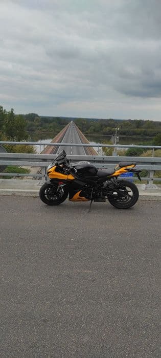 Suzuki GSX-R 750 na kategorie A2