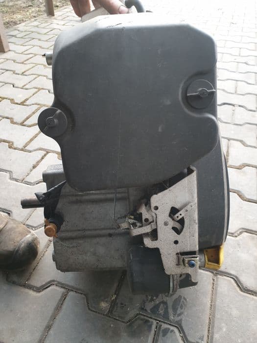 Silnik Kohler courage 20 Husqvarna