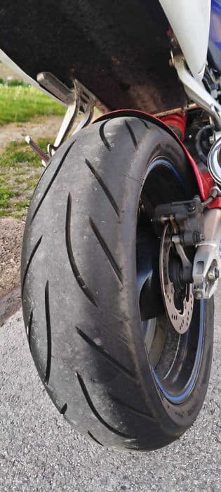 Honda CBR 600 F4 PC35