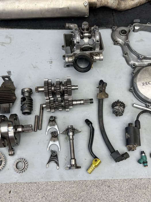 Dawca Części HONDA CRF250 R 10-17