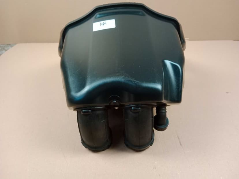 BMW F900R K83 AirBox Air Box Obudowa Filtra Wloty Powietrza 2023