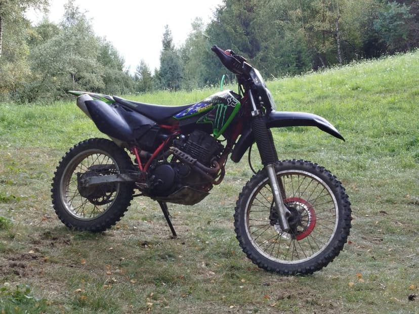 Yamaha xt 350 rok  1997 tt ,yz ,yzf remont