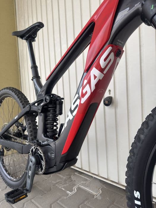 Rower elektryczny GasGas Ecc 4 M 630wh Brose Sram 90nm carbon 30km enduro