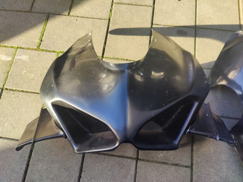 Ducati Panigale V4 laminaty. Tor . Torowe