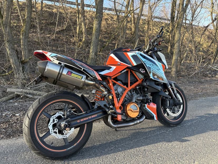 Ktm superduke 990r 2010 Zamiana 1290/s1000rr/hayabusa/intruder 1800