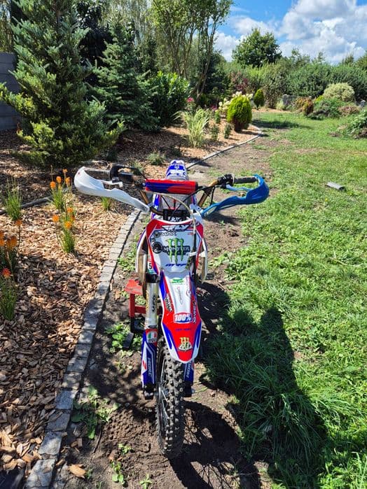 Pit bike mrf-rcz 140