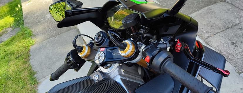 APRILIA 1100 RSV4 Factory rancing