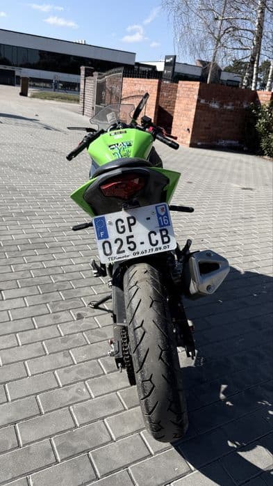 Kawasaki Ninja 125cm 2023