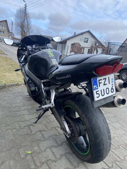 Kawasaki Ninja zx9r 03