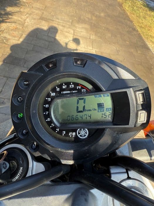 Yamaha   FZ6 N Fazer  naked Leo Vince /dodatki