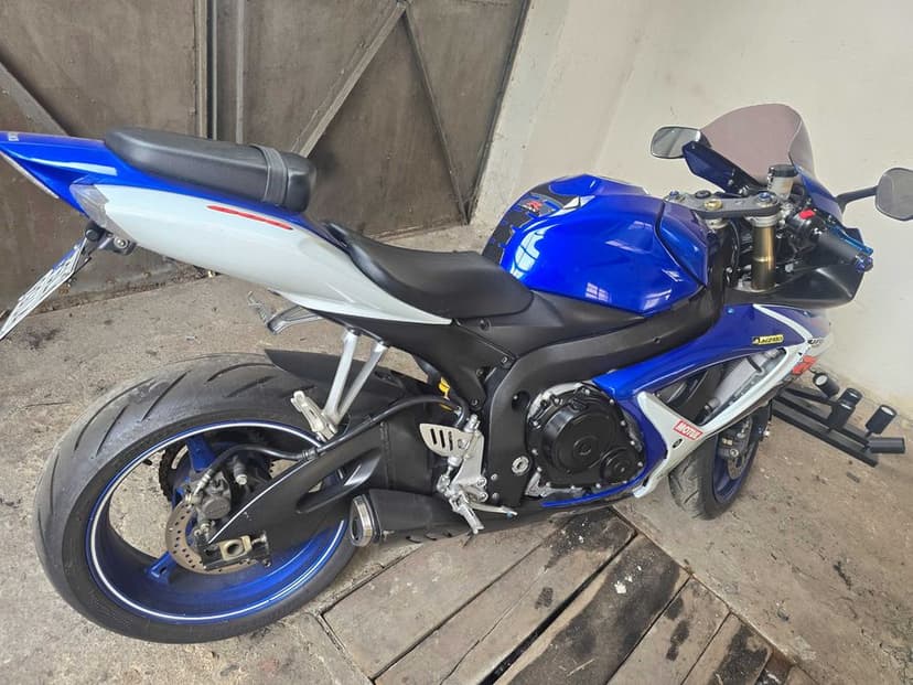 Suzuki GSXR K7 2007rok