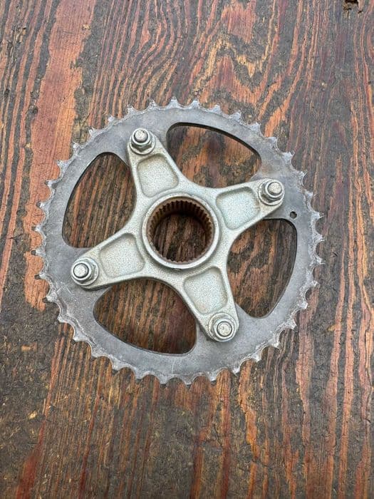 zebatka krzyzak Piasta zebatki tyl tyln naped Kawasaki kfx 450 r 08-14