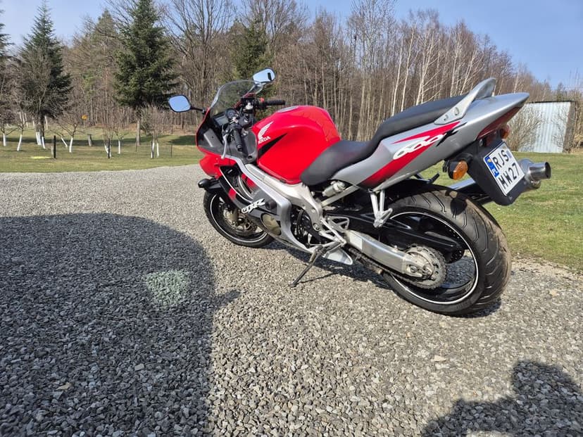 HONDA CBR F4i 2004