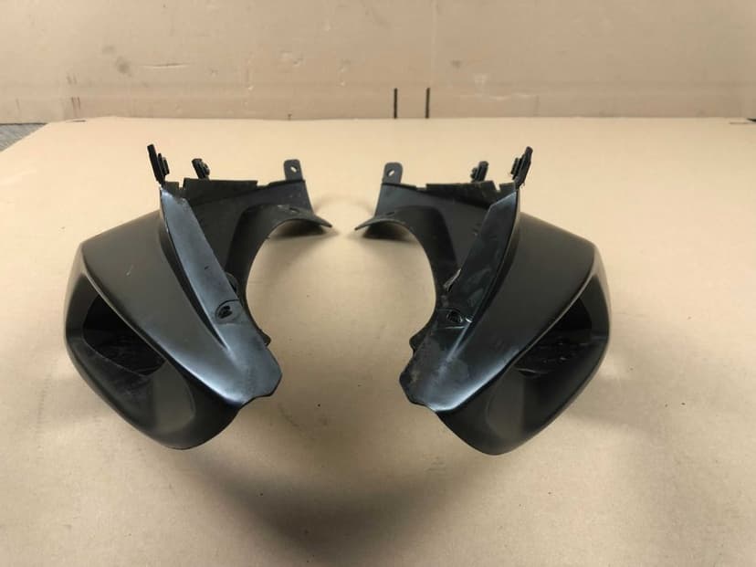 Suzuki GSX-R 600 700 K6 K7 Lewa Osłona Wlotów Owiewka Wypełnienie