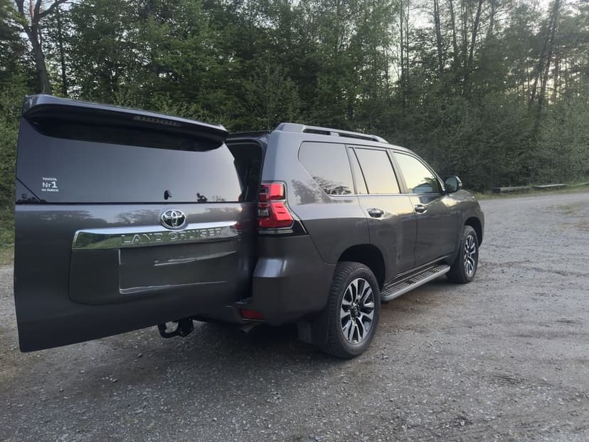 Toyota Land Cruiser 2022 Cena Netto+ Vat
