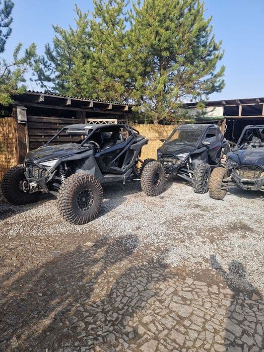 Polaris rzr pro xp  . Turbo r  roczniki 20-24 i czesci