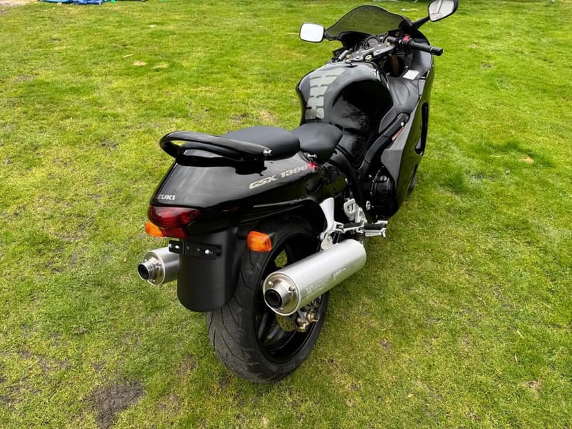 Suzuki Hayabusa GSX1300R