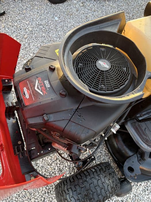 Traktorek kosiarka Husqvarna hydro Briggs V-twin 22KM