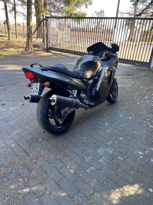 Sprzedam Honda CBR 1100