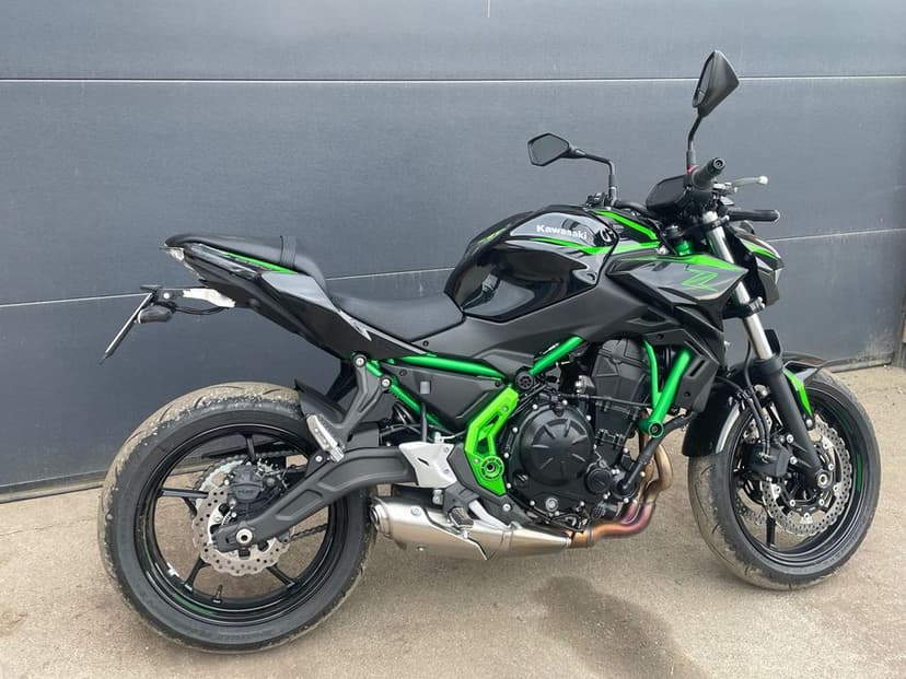 Kawasaki z650 przebieg 470 km
