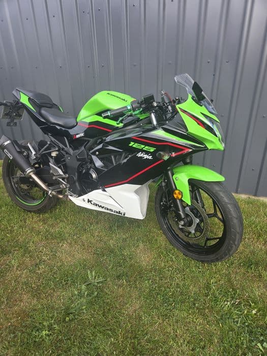Kawasaki ninja 125 abs 2021r