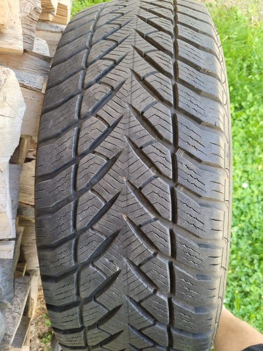 Oryginalne alufelgi(17cali) Toyota Land Cruiser+ dwa komplety opon.