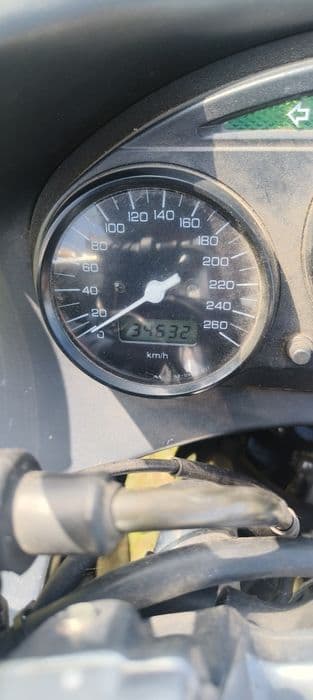 Suzuki gsx 750F kompletny jeździ