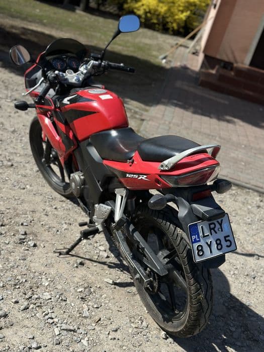 Honda CBR 125R.