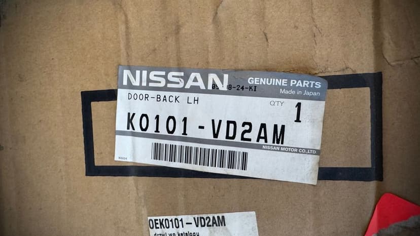 Drzwi tylne lewe Nissan Patrol Y61 nowe oryginał