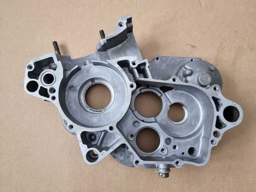Kartery obudowa silnika Kawasaki KX 125 r. 92-93