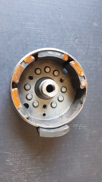 REGENERACJA Koło magnesowe Suzuki GSX 500 magneto