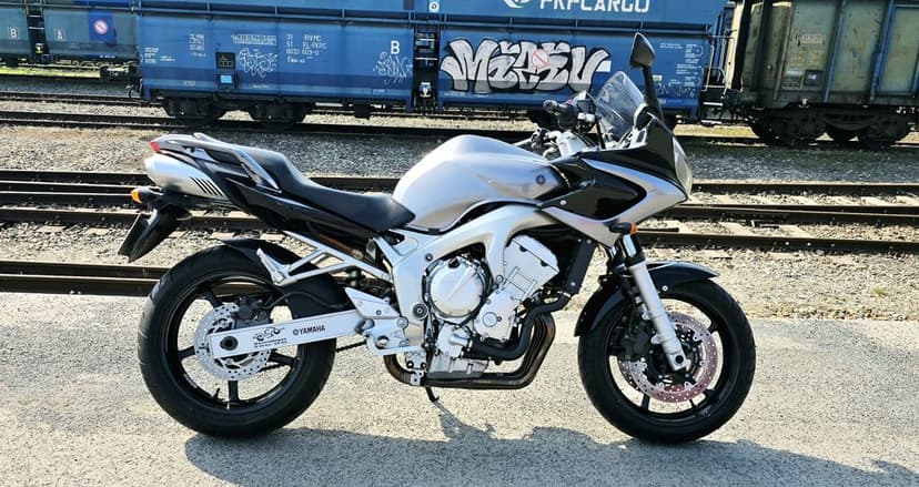 YAMAHA  FZ6-S Fazer  600 ccm , 2005 rok