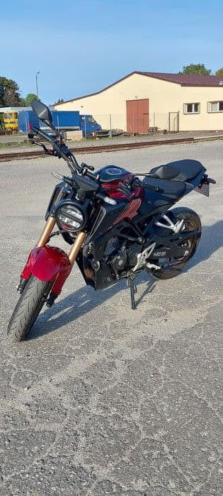 Sprzedam Honda Cb125r 2024