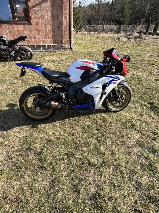 Honda cbr 1000rr sc59