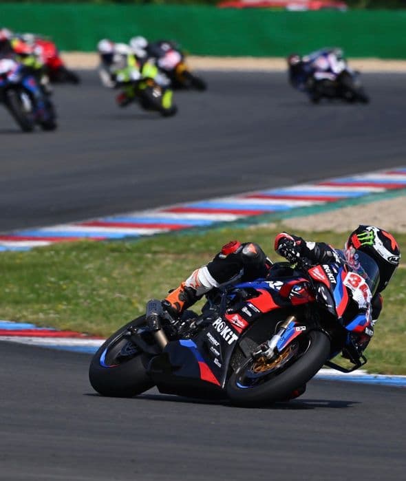 BMW S1000RR 2022 super stan tor K67