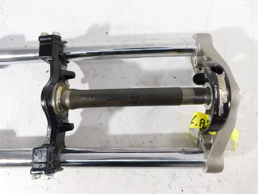 LAGA PÓŁKA ZAWIESZNIE LAGI SUZUKI GSX-R 125 18-21 U-11 5110323K00019 5110423K00019