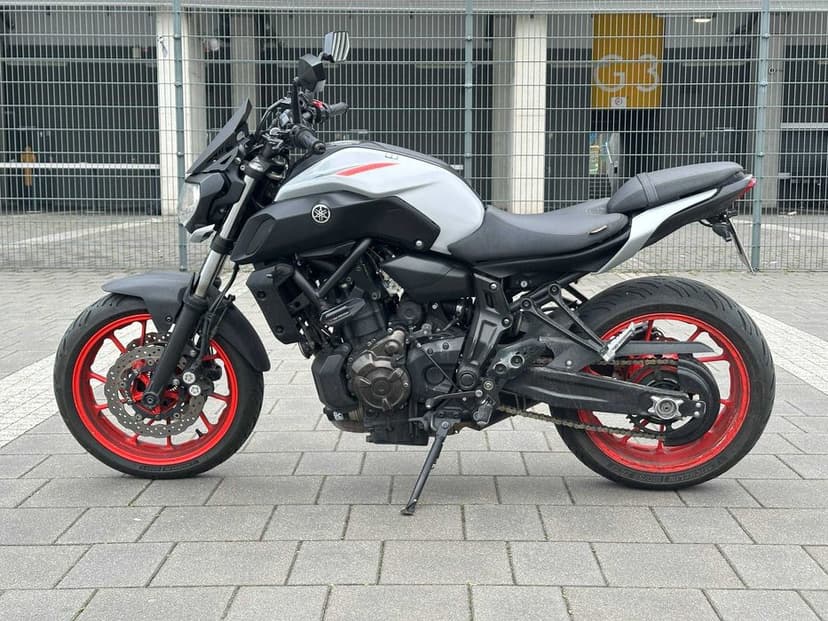 Yamaha MT-07 2019 ABS Pełna Moc quickshifter wydech Arrow