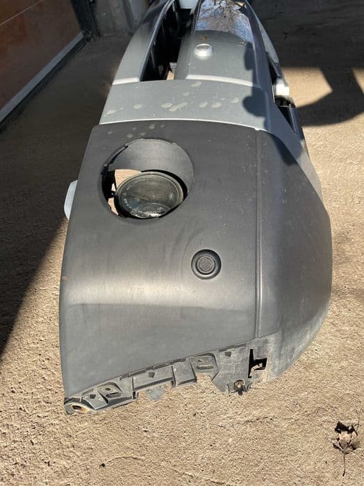 Zderzak Przód Land Rover Discovery III Xenon