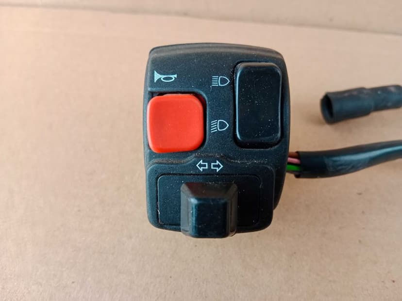 Beta RR 125 Enduro Przełącznik Lewy Świateł Kierunkowskazów 13-20