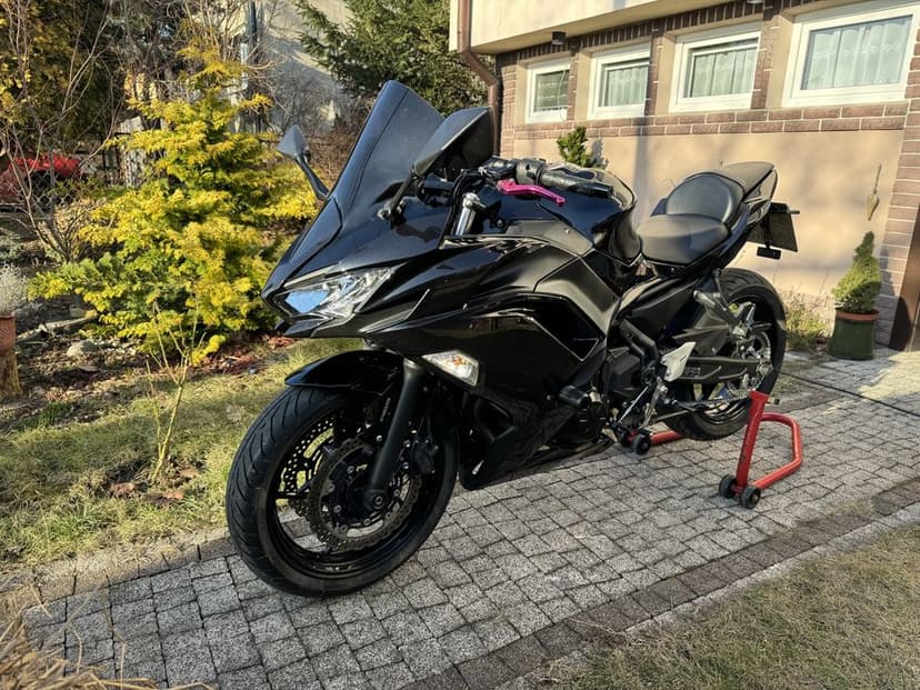 Kawasaki Ninja 650 MIVV PUIG pełna moc 20kkm FULL BLACK gotowy na sezo